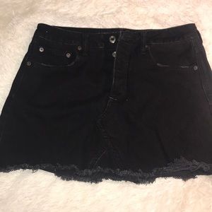 American Eagle distressed black skirt button fly